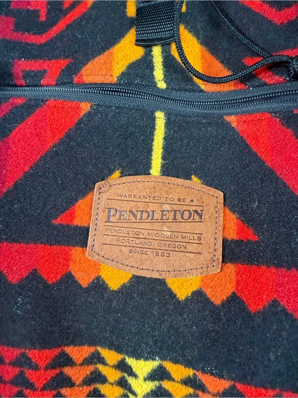 Pendleton backpack black